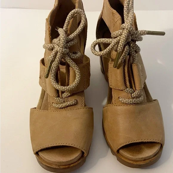 Sorel Joanie Camel Tan Leather Wedge Heel Sandals Casual Outdoor - Picture 5 of 15
